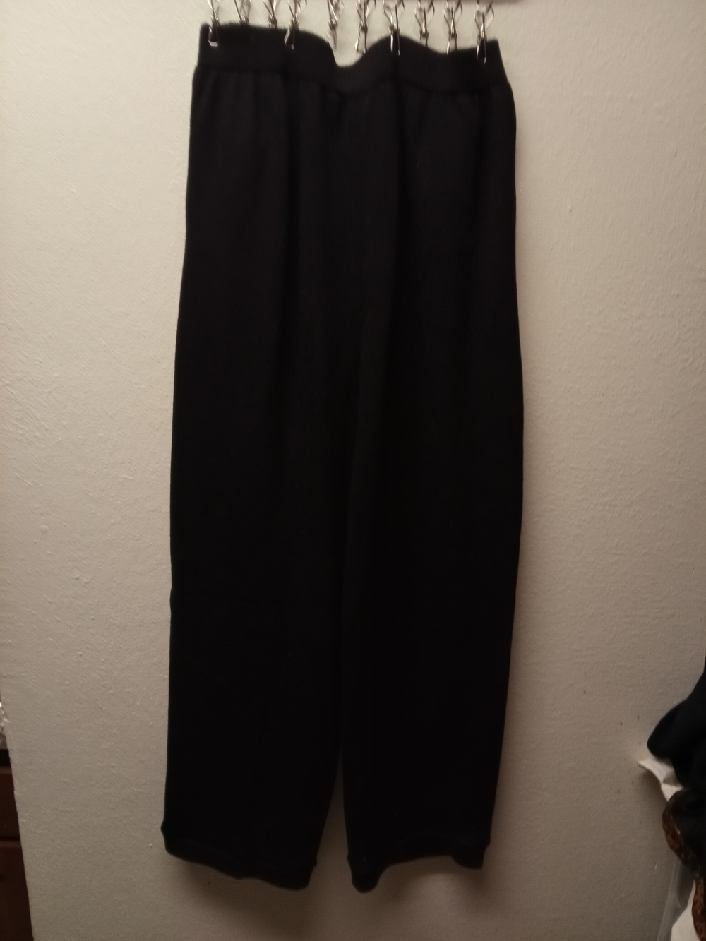 St. John Sport Sz 10 Women's Black Knit Pants